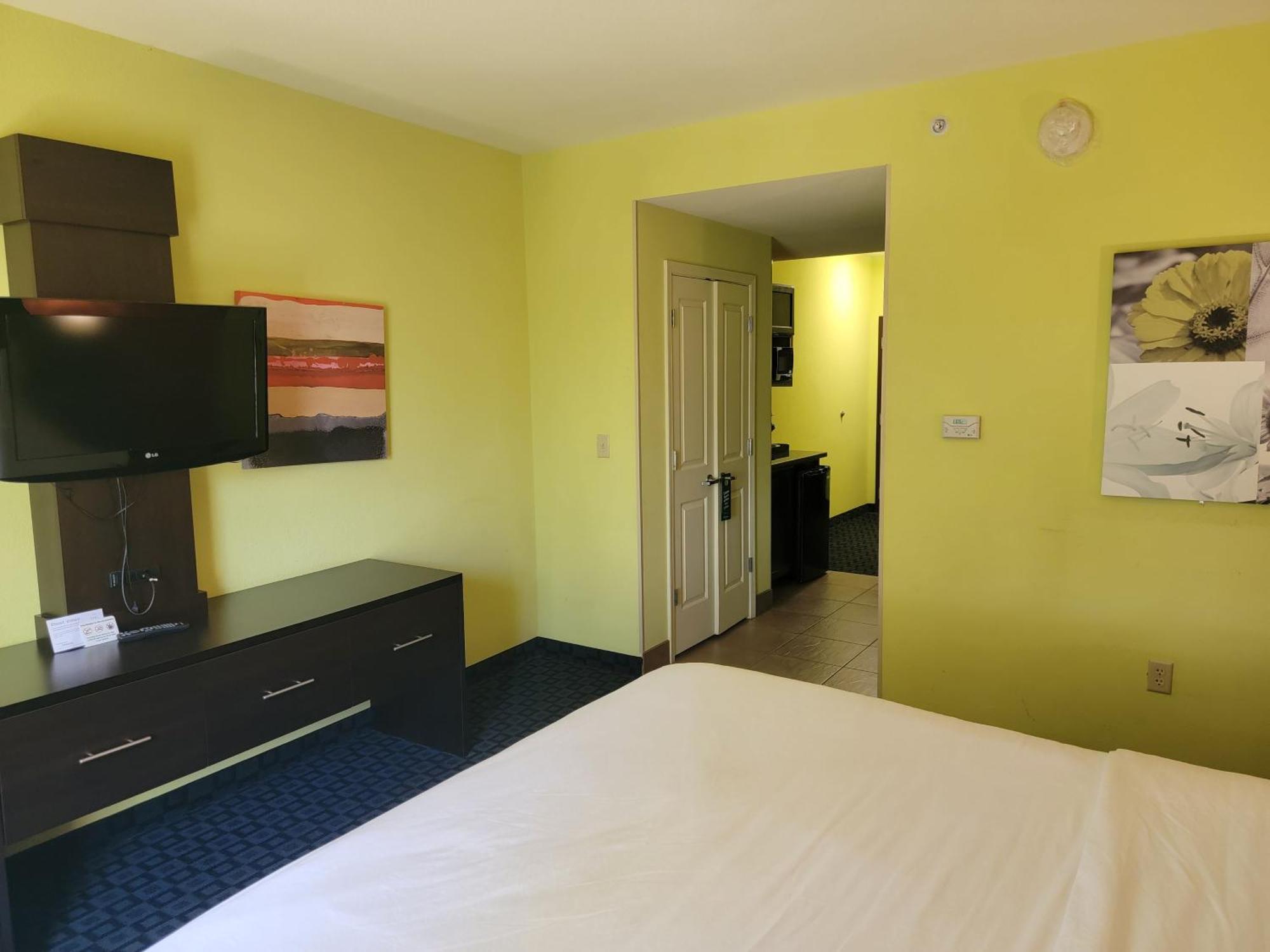 Holiday Inn Garland By Ihg Exterior foto